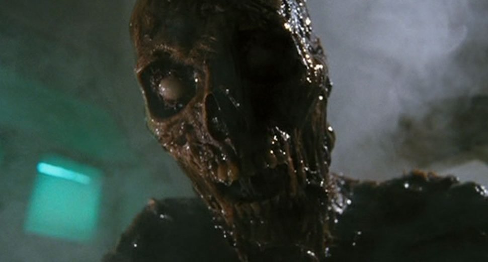 Review: El Regreso de los Muertos Vivientes Parte 5