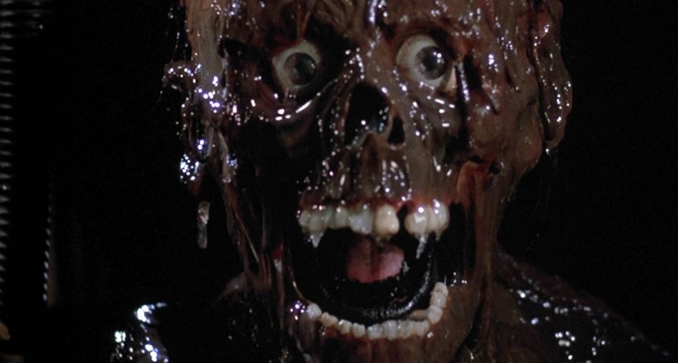 Review: El Regreso de los Muertos Vivientes Parte I
